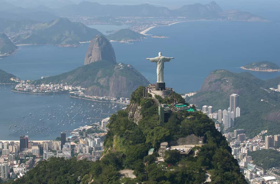 Rio: Christ The Redeemer Half Day Tour With Pick up - Who will get the most from this outing?