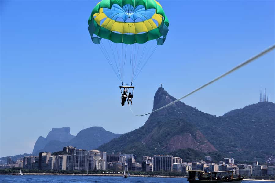 Rio de Janeiro: 2-Hour Boat Trip with Parasailing - Key points to know before booking