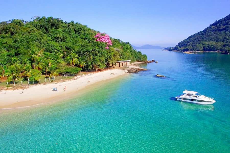 Rio de Janeiro: Angra dos Reis and Ilha Grande Full-Day Tour - Why this trip works as a day away from Rio