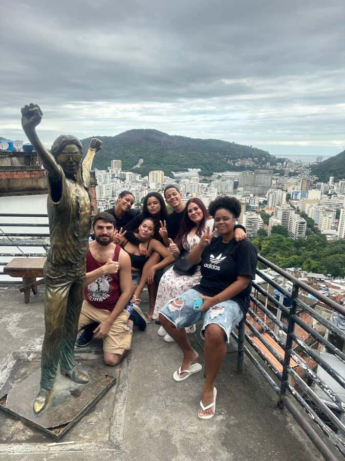 Rio de Janeiro: Favela Santa Marta Top Tour with Local Guide - Samba, football, and the human side of the visit