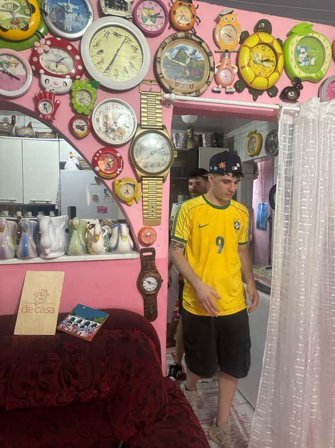 Rio de Janeiro: Favela Santa Marta Top Tour with Local Guide - Safety, comfort, and respectful behavior