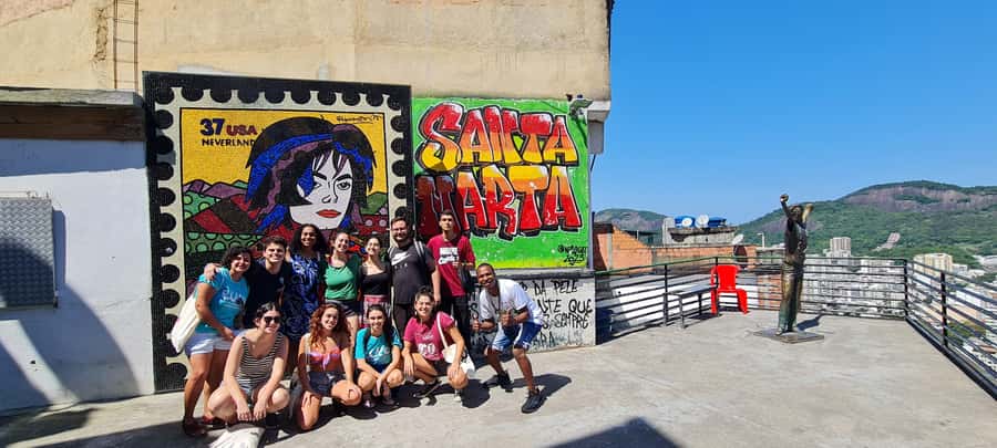 Rio de Janeiro: Favela Santa Marta Tour with Resident Guide - Homes, local projects, and ordinary life