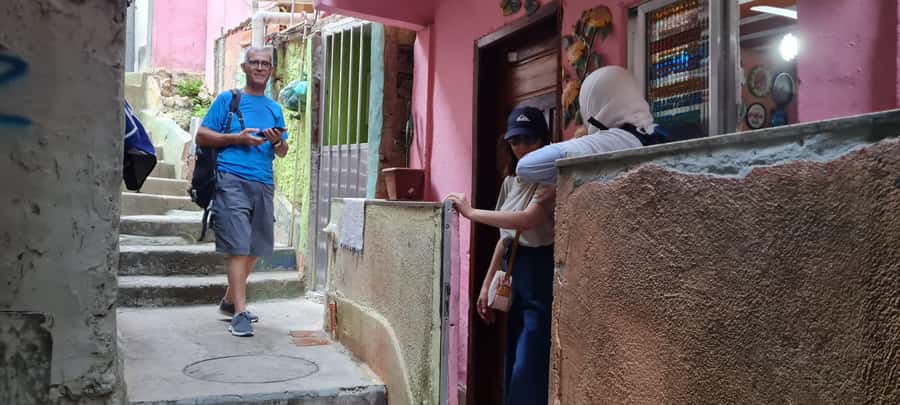 Rio de Janeiro: Favela Santa Marta Tour with Resident Guide - Starting at the lower lanes of Santa Marta