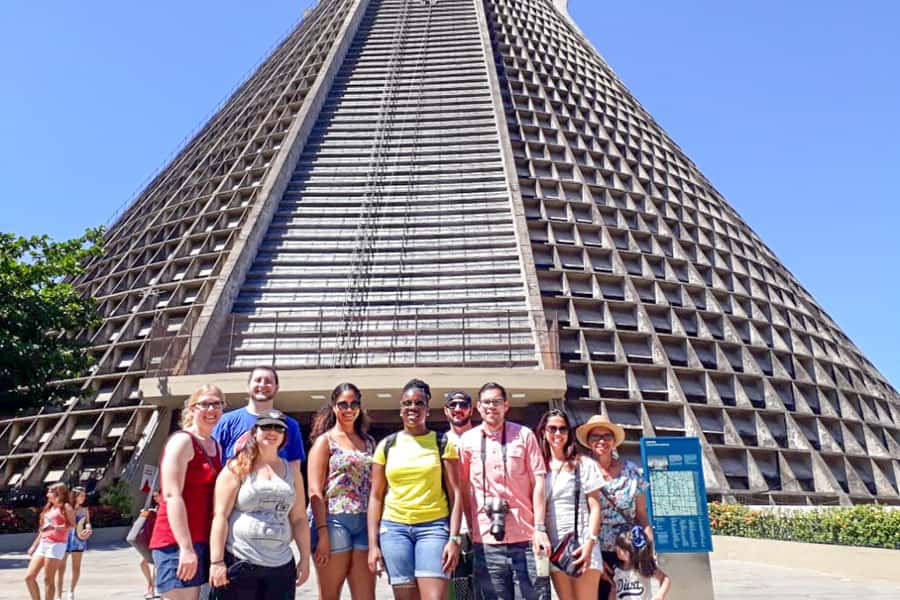 Rio de Janeiro Full-Day Sightseeing Tour - Three hours through central Rio