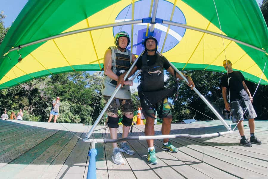 Rio de Janeiro: Hang Gliding Tandem Flight - What you get on camera