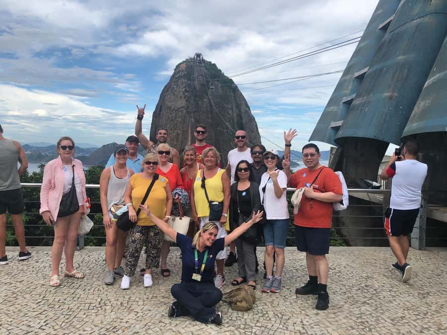 Rio de Janeiro: Rio's Icons Guided Tour with Tickets & Lunch - Christ the Redeemer: start with Rio’s essential view