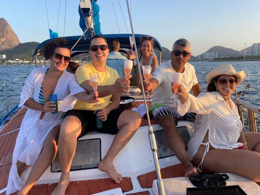 Rio de Janeiro: Sunset Sailboat Tour with Open Bar - What the $57 price really buys you