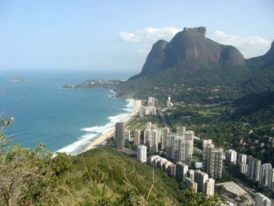 Rio de Janeiro: Vidigal Favela Tour and Two Brothers Hike - Reaching Morro Dois Irmaos