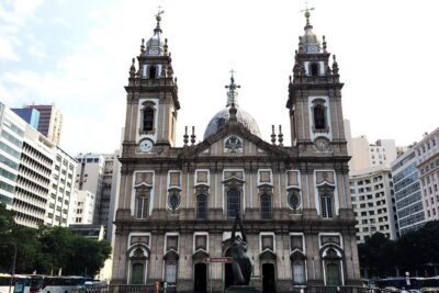Rio’s city walking tour: a glimpse of history and olympic legacy