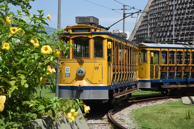 Santa Teresa, Lapa, and Cinelândia with Tram Ride and Selarón Steps - Walking through Santa Teresa’s artistic streets