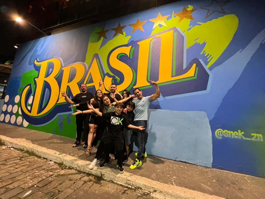 São Paulo: Bar and Street Art Crawl with Local Guide - Why Vila Madalena makes a good first stop