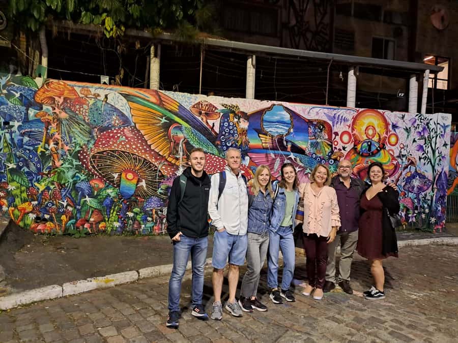 São Paulo: Bar and Street Art Crawl with Local Guide - Walking through Vila Madalena at an easy pace
