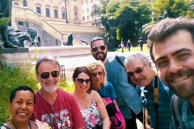 Sao Paulo: Downtown-Center History Walking Tour - in English - Sé Cathedral and the symbolic center
