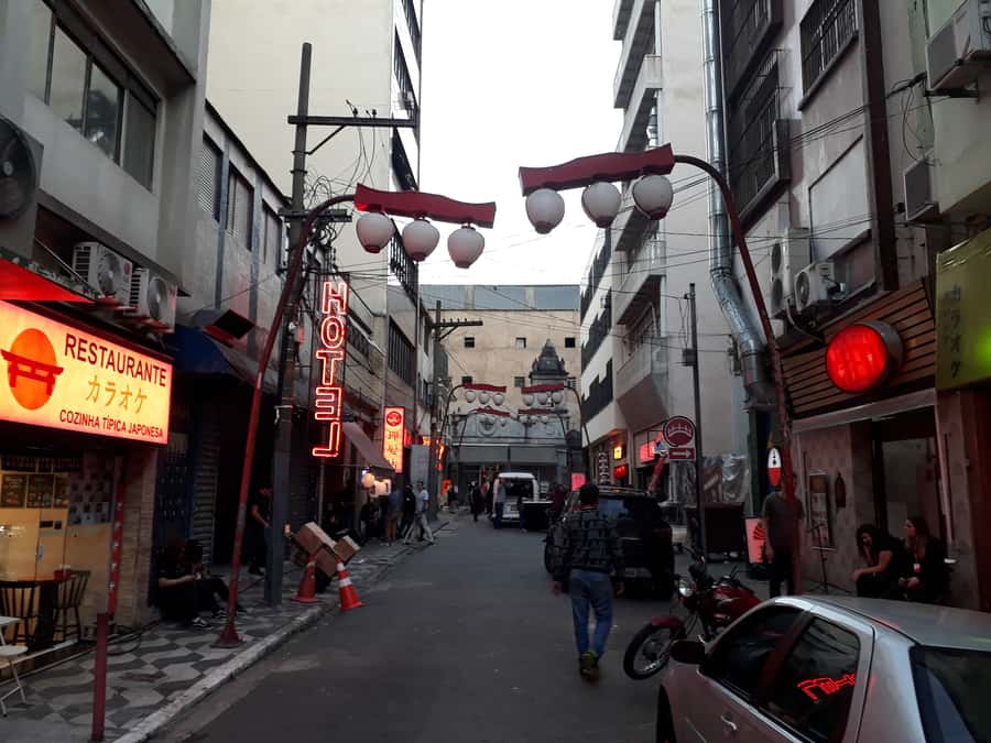São Paulo: Liberdade Street Food Tour - Streets, markets, and the stories between bites