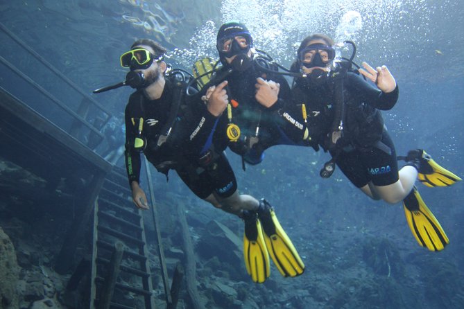 Skip the Line: Lagoa Misteriosa Admission Ticket with Scuba Diving Experience - The forest walk and stairs require honest planning