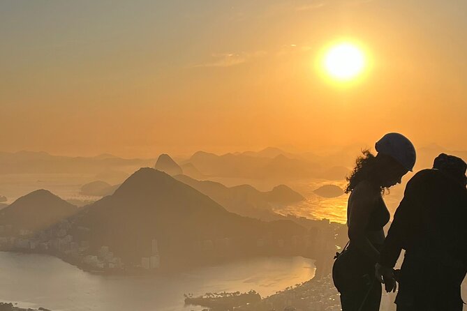 Sunrise at Morro 2 Irmãos - Vidigal - Rio de Janeiro - Meeting at Praça do Vidigal at 4 a.m.