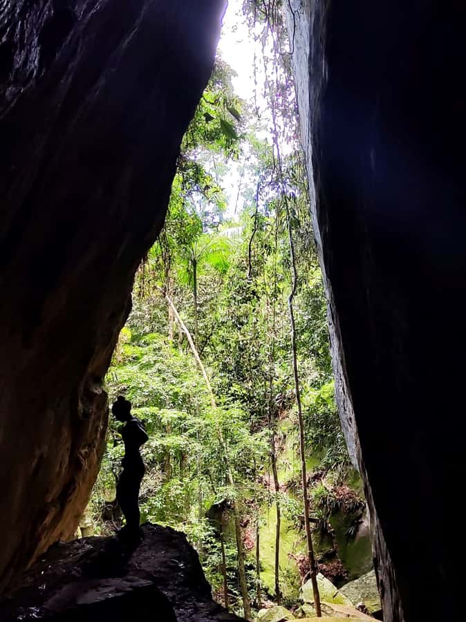 Tijuca Forest´s hike: caves, waterfalls and great views - Caves, rock formations, and clear streams